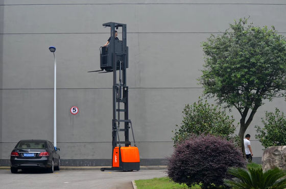 Palette électrique de haut niveau Jack 1000kg 4.5m de récolteuse d'ordre de camion de récolteuse d'entrepôt