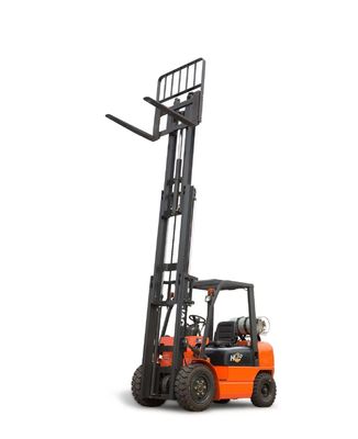 Équilibrez le chariot élévateur de l'essence 2,5 T LPG